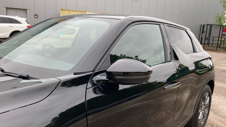 DS 3 Crossback 100kW E-TENSE Bastille 50kWh 5dr Auto Electric 